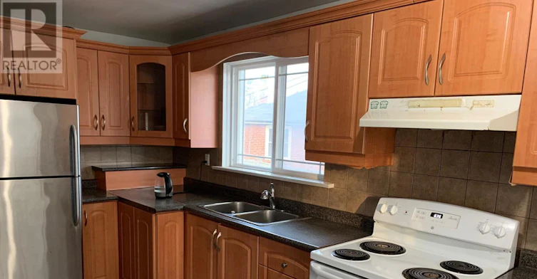 MAIN-1 Maxim Crescent, Toronto, ON, M1P 1Y1 - 5