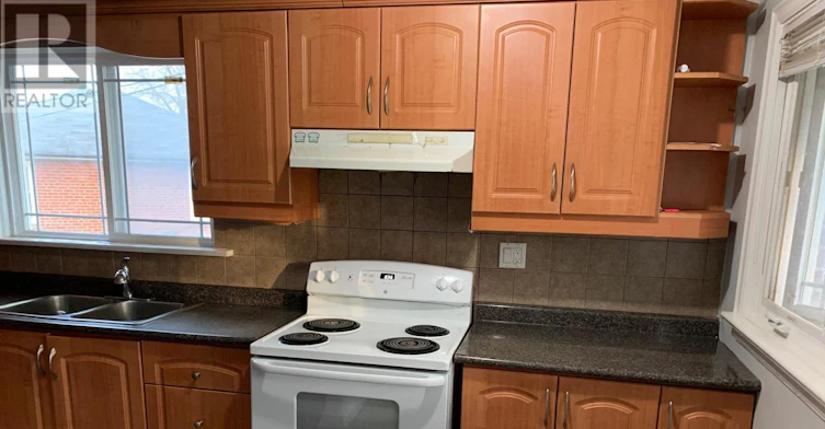 MAIN-1 Maxim Crescent, Toronto, ON, M1P 1Y1 - 4