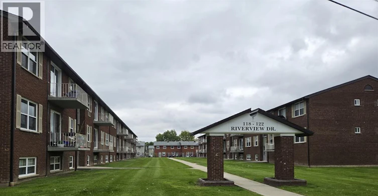 610-118 Riverview Drive, Chatham-Kent, ON, N7M 1A5