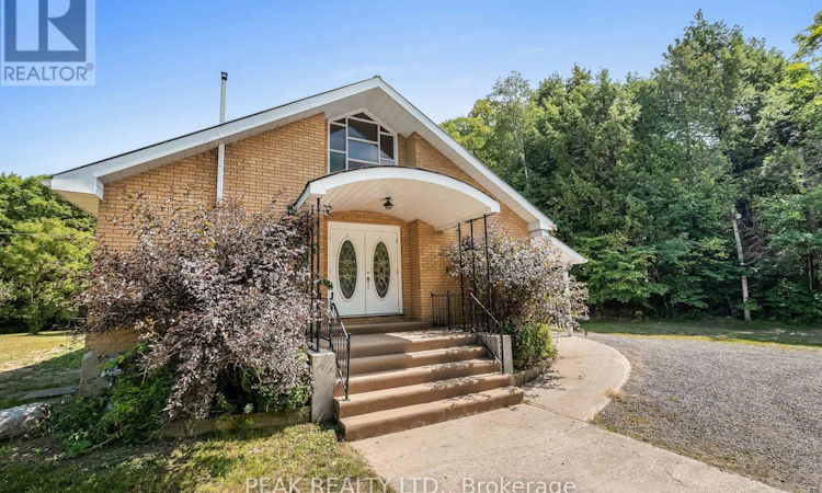 1812 Frontenac Road