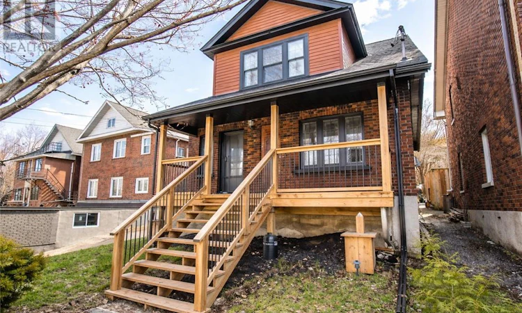 49 Worthington Crescent