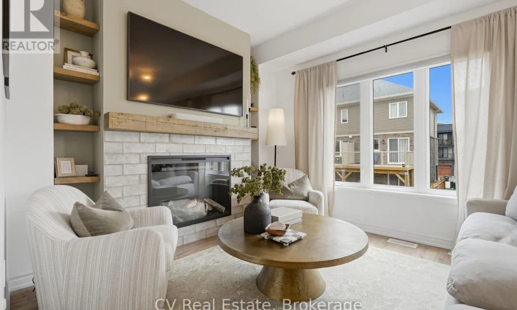 57 Harvest Crescent