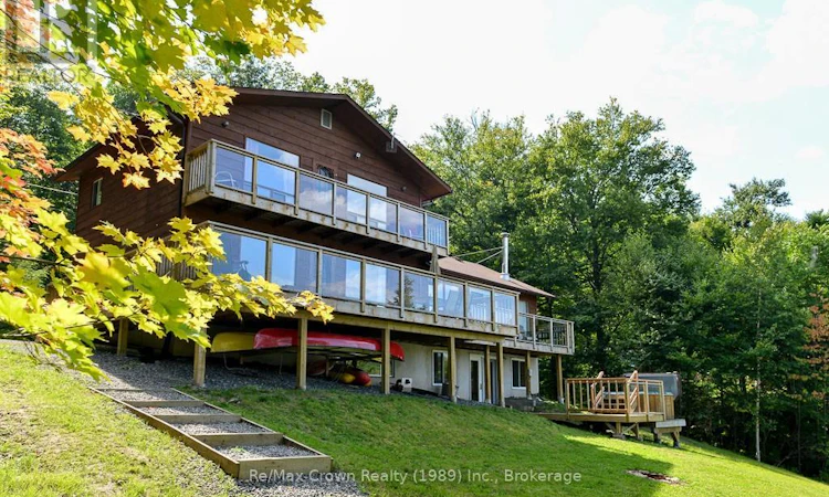 294 Everett Drive