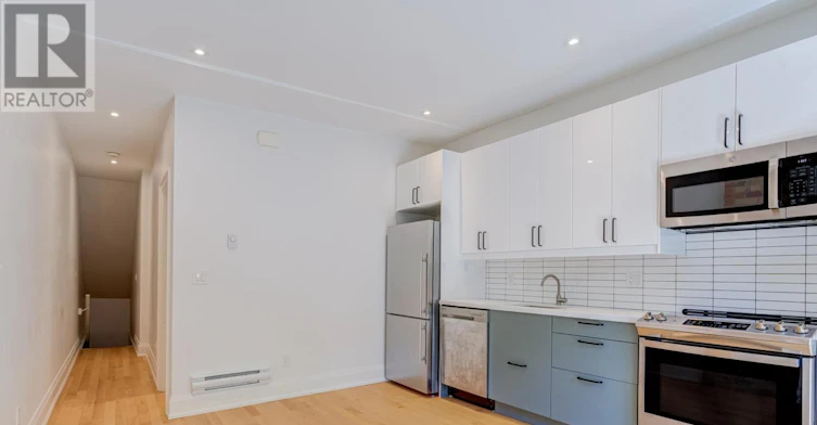 3-167 Broadview Avenue, Toronto, ON, M4M 2G3 - 6