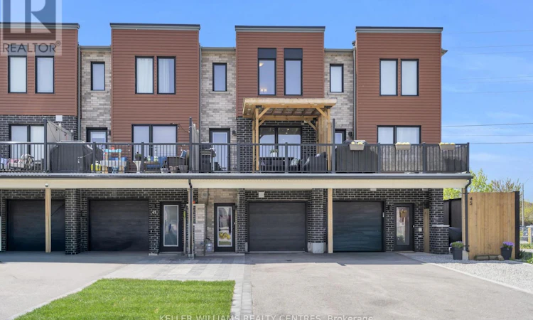 43 Fairlane Avenue
