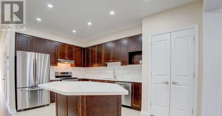 33 Antibes Drive, Brampton, ON, L6X 0R8 - 9