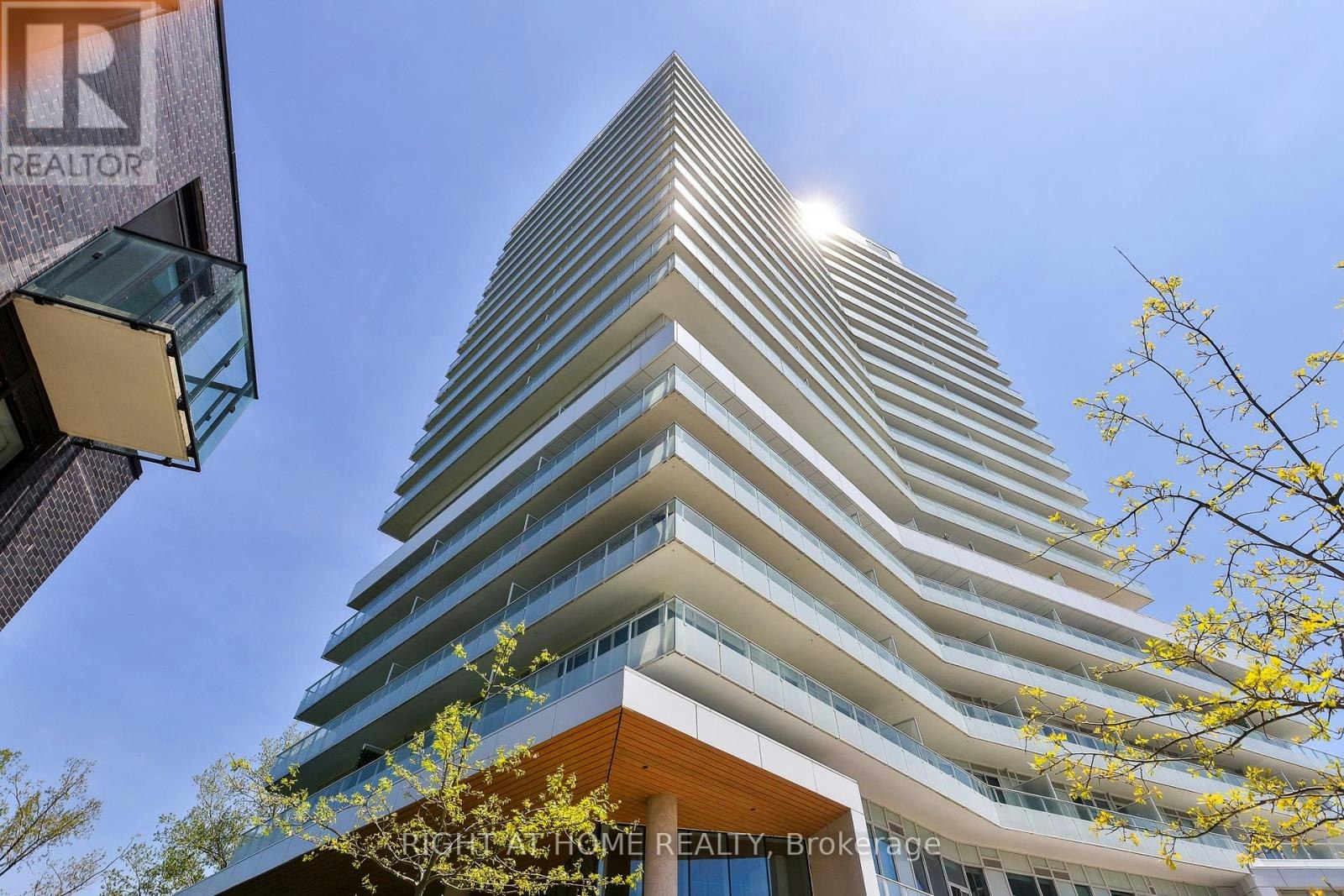 2003-20 Brin Drive, Toronto, ON, M8X 0B2