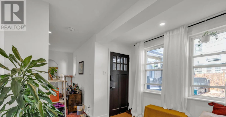 B-325 Hinchey Avenue, Ottawa, ON, K1Y 1M1 - 2