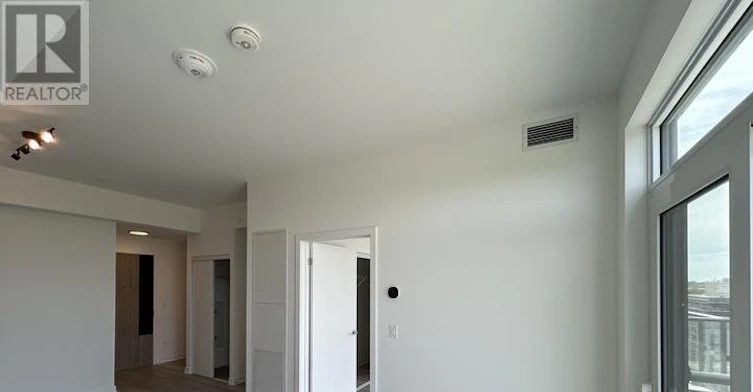 1005-1007 The Queensway Road, Toronto, ON, M8Z 0H4 - 3