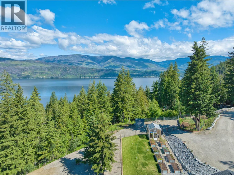 3401 Roncastle Road, Blind Bay, BC, V0E 1H1 - 81