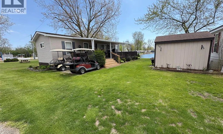 16 Mulberry Lane