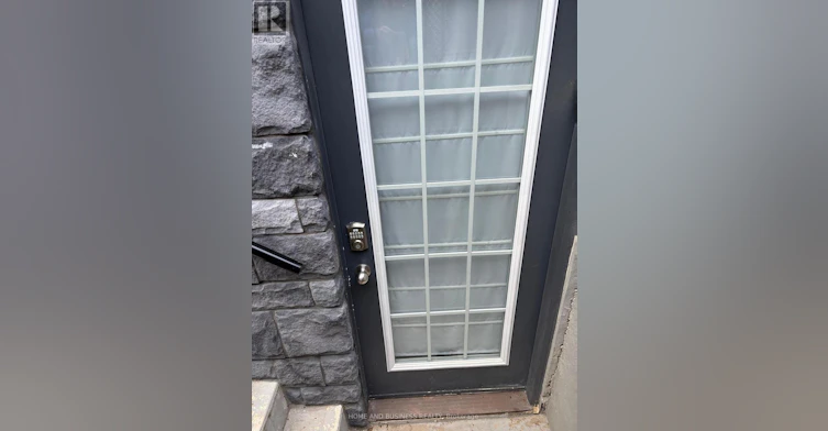 BSMT-5651 Turney Drive, Mississauga, ON, L5M 1A1 - 3