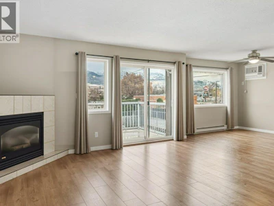 206-6201 Maple Drive - 5