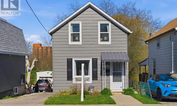 163 Nassau Street