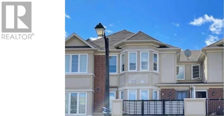 62 Howe Avenue, Toronto, ON, M1L 0C5