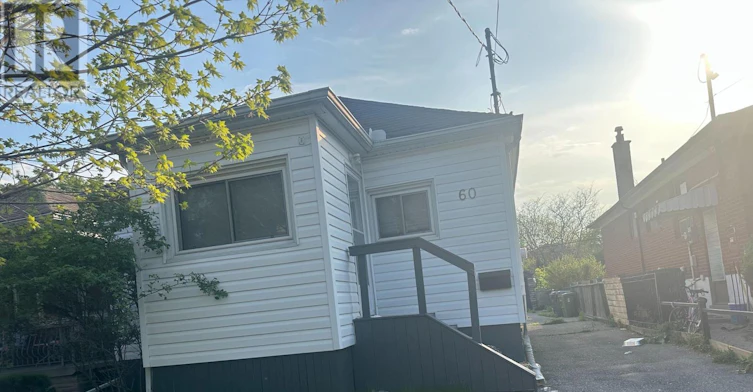 MAIN-60 Phillip Avenue, Toronto, ON, M1N 3R2
