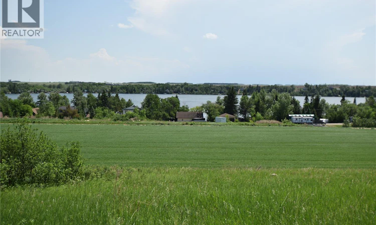 Osze Lakeview Property