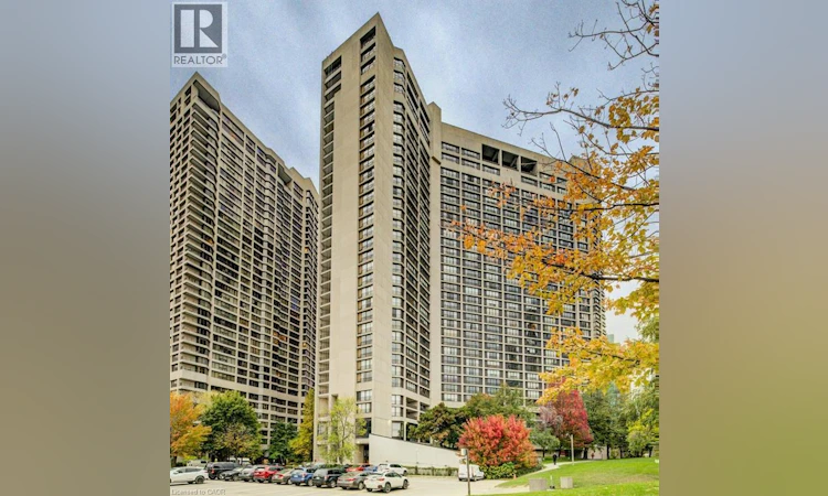 2801-33 Harbour Square
