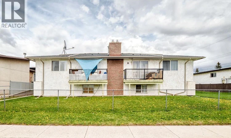1-6-8 Huntley Close NE