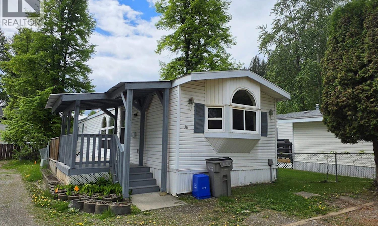38-654 NORTH Fraser Drive