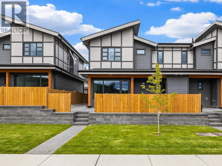 5-3210 Salmon Road, West Kelowna, BC, V4T 1A7