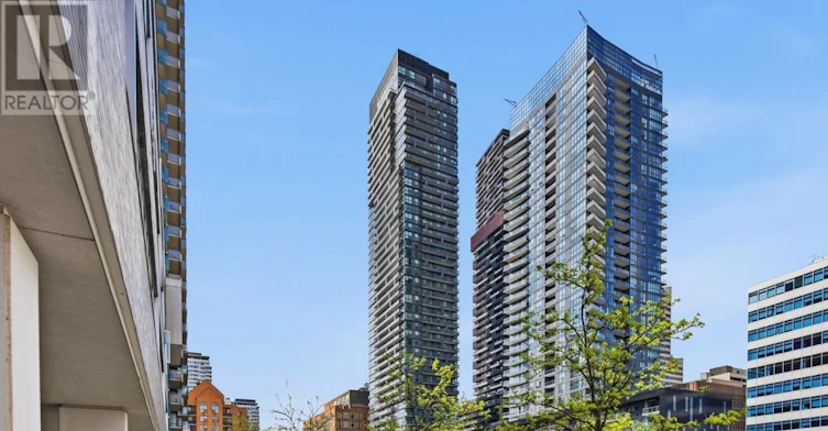 807-39 Roehampton Avenue, Toronto, ON, M4P 0B9