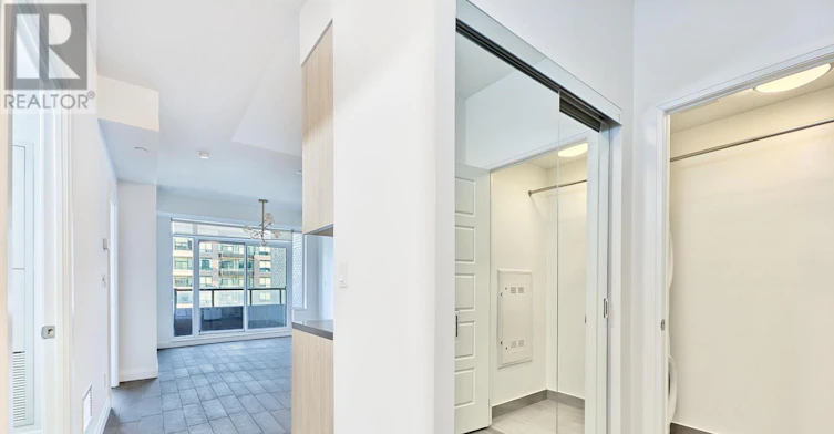 731-15 Water Walk Drive, Markham, ON, L6G 0G2 - 20