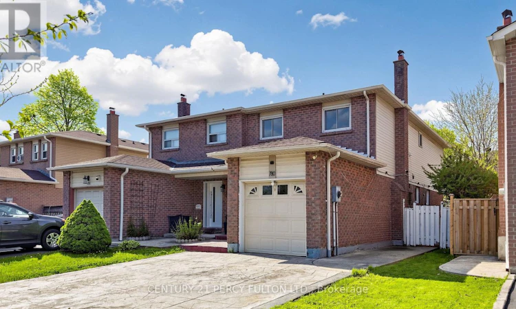 780 Galloway Crescent