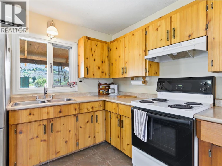415 Tingley Street, Ashcroft, BC, V0K 1A0 - 14