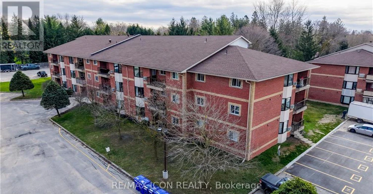 210-440 Durham Street W, Wellington North, ON, N0G 2L1 - 2