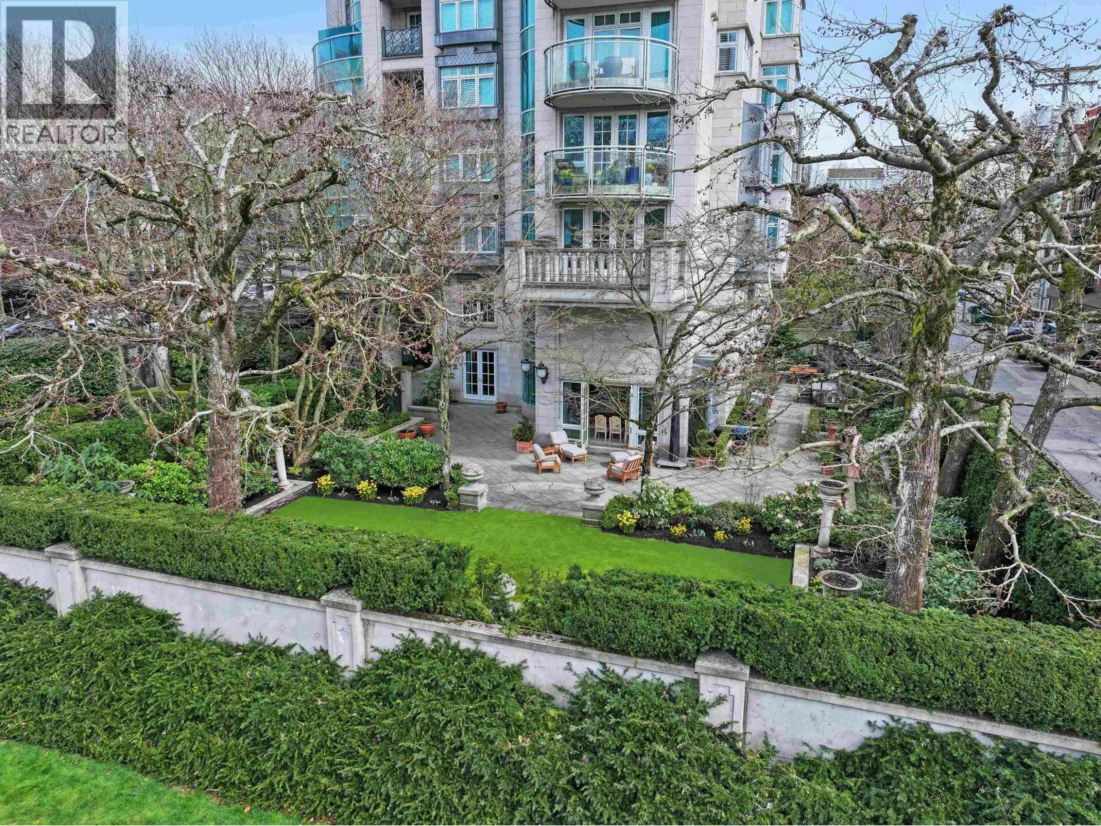 1B-1596 W 14th Avenue, Vancouver, BC, V6J 2H9 - 2