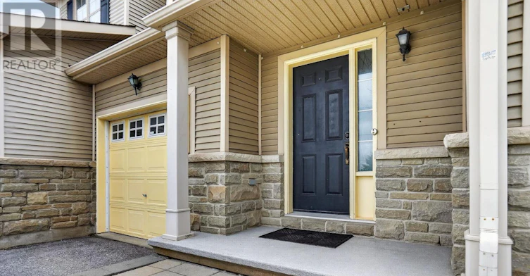 136 Prem Circle, Ottawa, ON, K2J 0C4 - 2
