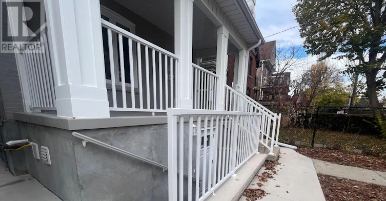 LOWER-146 Bartlett Avenue, Toronto, ON, M6H 3G1 - 4