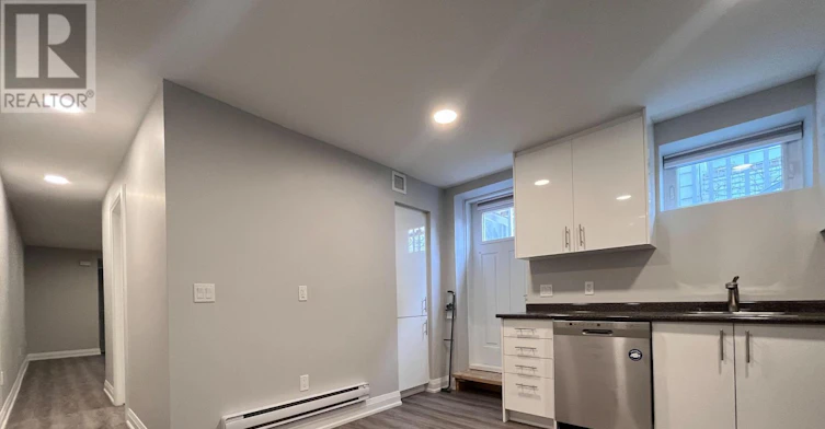 LOWER-146 Bartlett Avenue, Toronto, ON, M6H 3G1 - 6