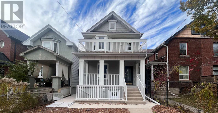 LOWER-146 Bartlett Avenue, Toronto, ON, M6H 3G1