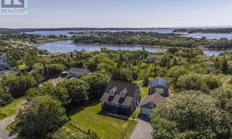 24 Kelly Drive