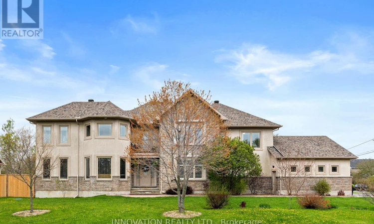 6598 Courtland Grove Crescent