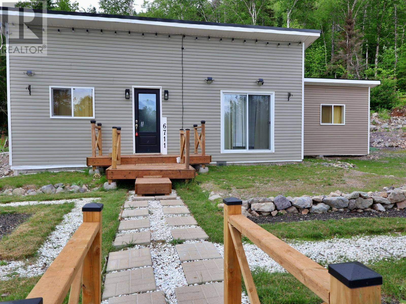 6711 East Bay Highway, Big Pond, NS, B1J 0B7
