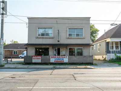 1490 Barton Street E - 3