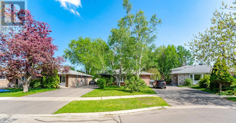 1926 Reiss Court, Mississauga, ON, L5J 3S3 - 6