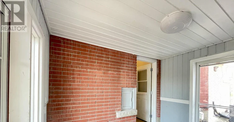 LOWER-98 Masterson Drive, St. Catharines, ON, L2T 3R2