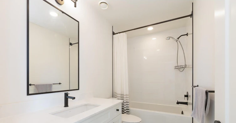 204-19953 76 Avenue, Langley, BC, V2Y 3Y1 - 13