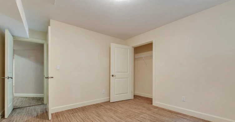 Basement-14066 24 Avenue, Surrey, BC, V4A 2H3 - 10