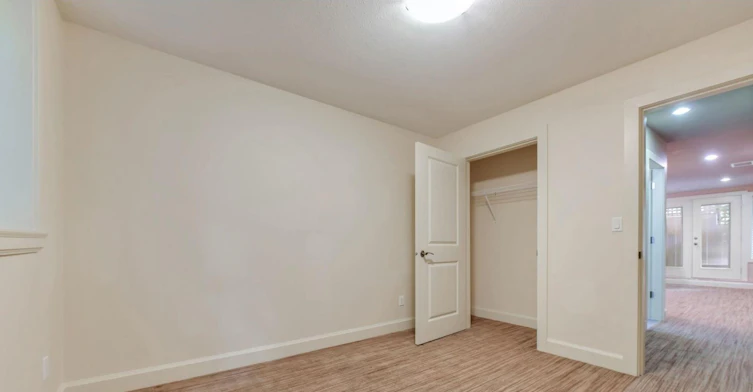 Basement-14066 24 Avenue, Surrey, BC, V4A 2H3 - 13