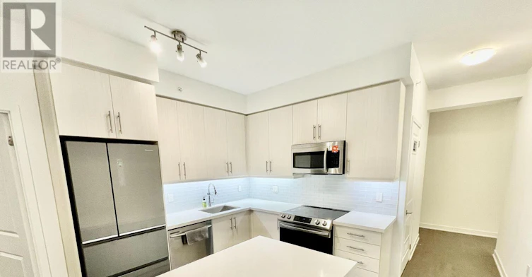 703-75 Oneida Crescent, Richmond Hill, ON, L4B 0H3 - 4
