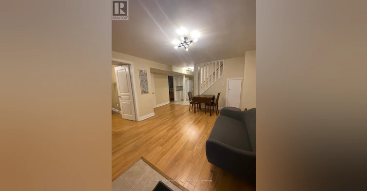 3197 Oakview Road, Mississauga, ON, L5N 7N9 - 6