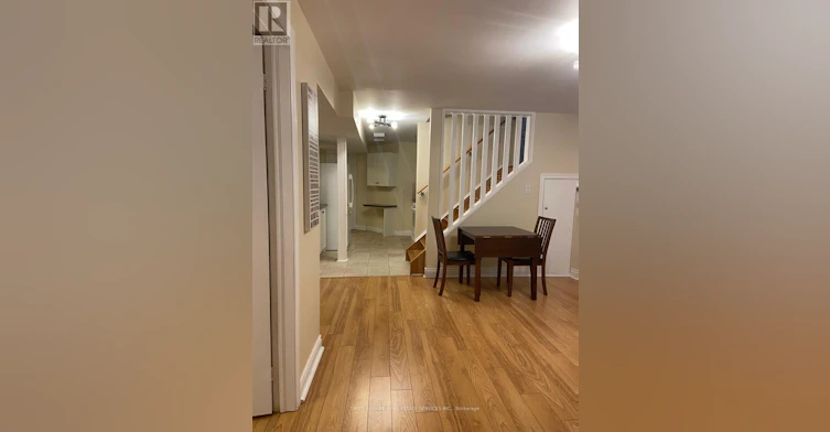 3197 Oakview Road, Mississauga, ON, L5N 7N9 - 3