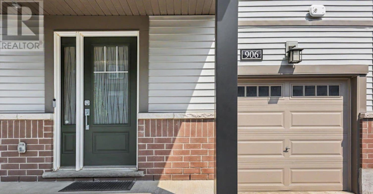 906 Lixnaw Court, Manotick, ON, K2J 6Y3 - 2