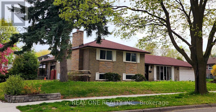 21 Pegasus Trail, Toronto, ON, M1G 3N3 - 3
