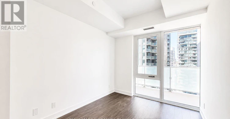 1215-88 Queen Street E, Toronto, ON, M5C 0B6 - 7